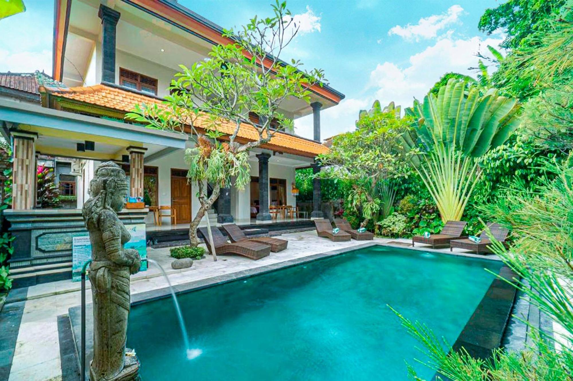 Esty House Hotell Ubud Exteriör bild