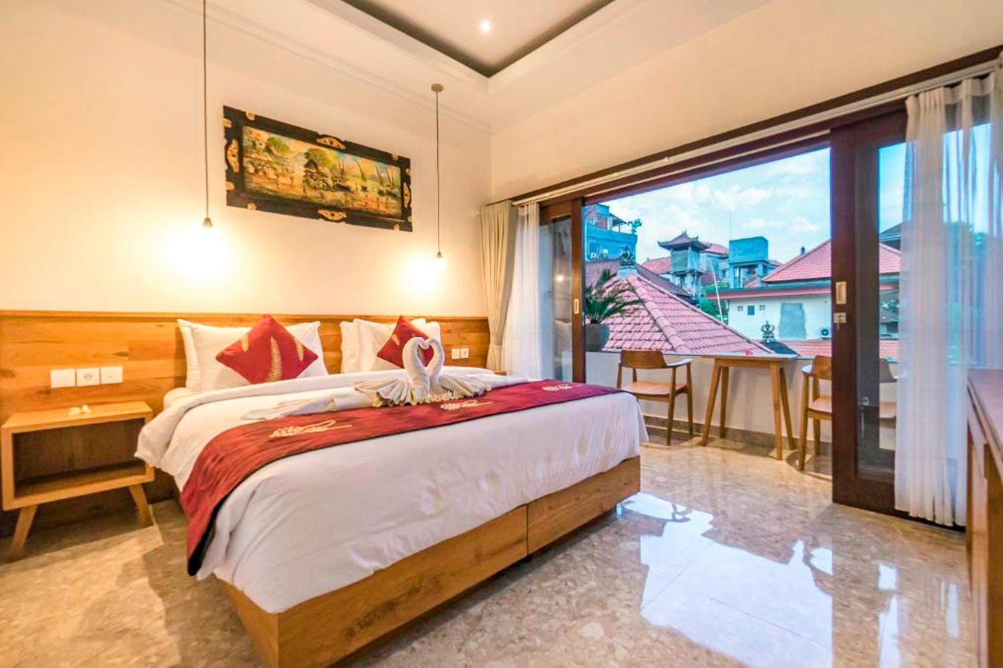 Esty House Hotell Ubud Exteriör bild