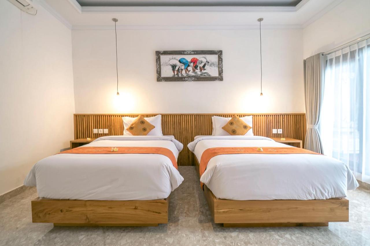 Esty House Hotell Ubud Exteriör bild