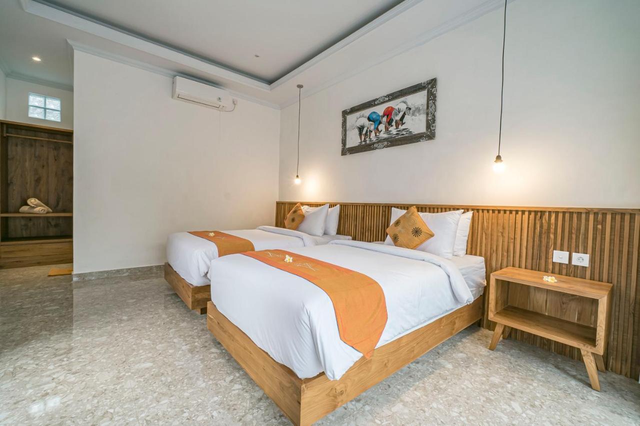 Esty House Hotell Ubud Exteriör bild